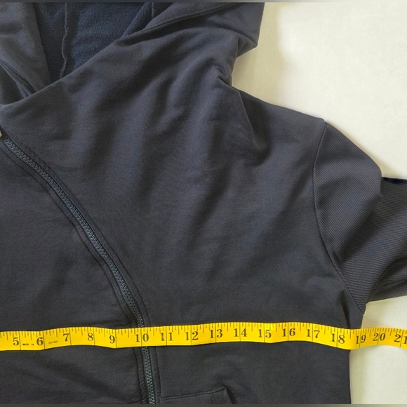 Athleta Women's Malabar Zip Up Hooded Jacket Navy Blue Size Large Pockets - Picture 8 of 11